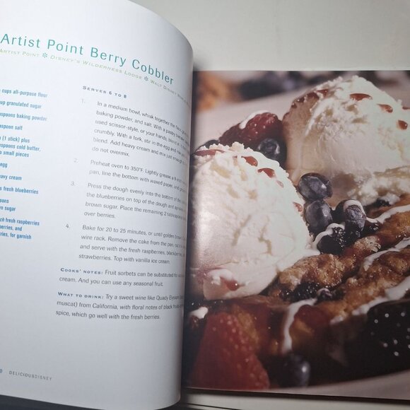 Delicious Disney 2006 Cook Book Park Recipes Chefs Pam Brandon Mickey Twinkie - Picture 7 of 8
